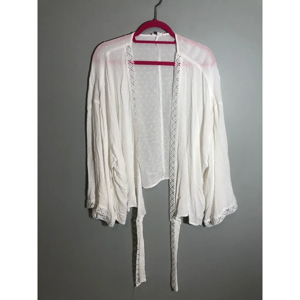 Maurices Kimono Wrap Top Women 4X White Clip Dot Crochet Lace Trim Boho Sheer